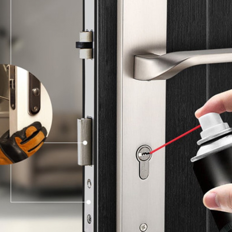 Sửa Khóa Cửa Tay Gạt Bị Kẹt